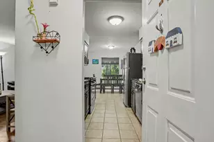 31 Teresa Pl, Bridgeport, CT 06606 - Photo 4