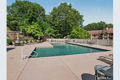 31 Teresa Place #31, Bridgeport, CT 06606 - Photo 16