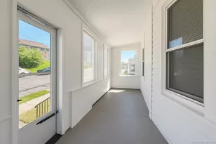 24 Miller St, New Britain, CT 06053 - Photo 2