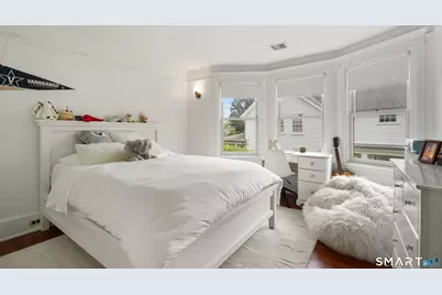 2 Wahneta Road, Greenwich, CT 06870 - Photo 14