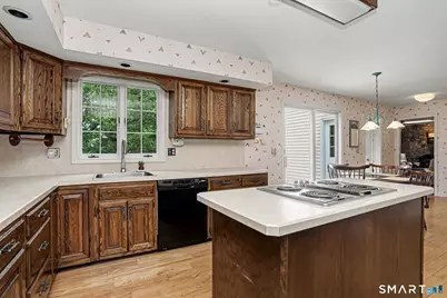 11 Tanglewood Drive, Danbury, CT 06811 - Photo 18
