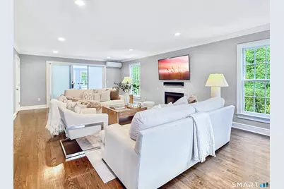 17 Danforth Drive, New Canaan, CT 06840 - Photo 6