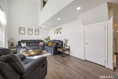 17 Inverness Lane, Middletown, CT 06457 - Photo 10