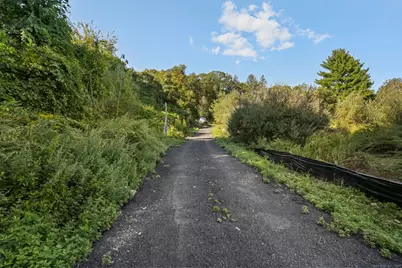 96 Georgetown Road, Weston, CT 06883 - Photo 4