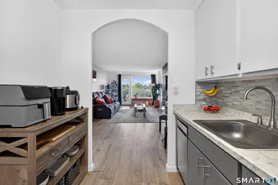 91 Strawberry Hill Avenue #927, Stamford, CT 06902 - Photo 8