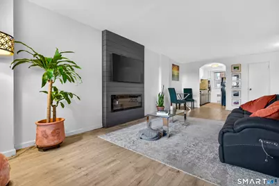 91 Strawberry Hill Avenue #927, Stamford, CT 06902 - Photo 4
