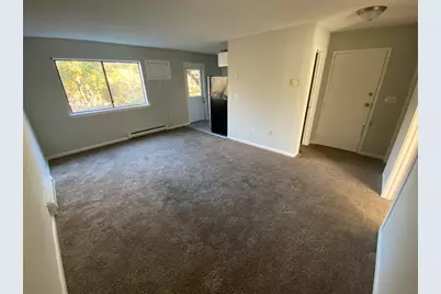 32 Old Foxon Road #3, East Haven, CT 06513 - Photo 6