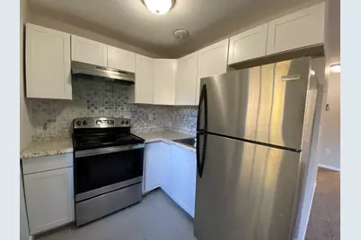 32 Old Foxon Road #3, East Haven, CT 06513 - Photo 1