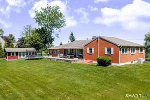 12 Valley View Rd, Newtown, CT 06470 - Photo 2