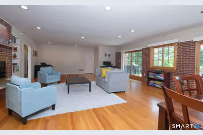 12 Valley View Road, Newtown, CT 06470 - Photo 8