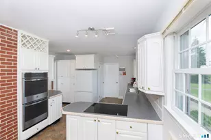12 Valley View Rd, Newtown, CT 06470 - Photo 14