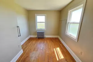 17 Johnston St, New Haven, CT 06512 - Photo 16