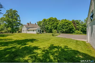 616 Murdock Avenue, Meriden, CT 06450 - Photo 32