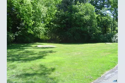 815 East Main Street, Branford, CT 06405 - Photo 38