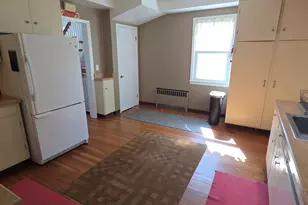 1885 Chapel St, New Haven, CT 06515 - Photo 10