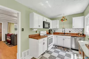 76 Great Plain Rd, Norwich, CT 06360 - Photo 6