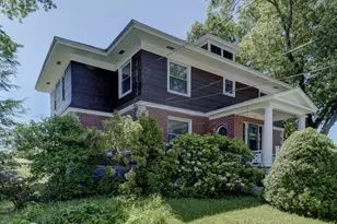 81 Chestnut St, Windham, CT 06226 - Photo 2