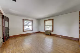 81 Chestnut St, Windham, CT 06226 - Photo 24