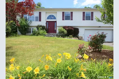 5 Oaktree Court, Bethel, CT 06801 - Photo 2