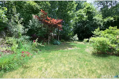 5 Oaktree Court, Bethel, CT 06801 - Photo 4