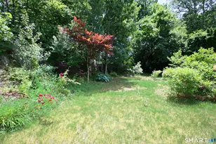 5 Oaktree Ct, Bethel, CT 06801 - Photo 4