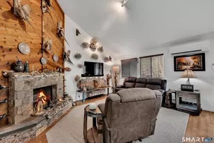 332 Ledge Dr, Torrington, CT 06790 - Photo 8