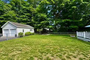 126 Rope Ferry Rd, Waterford, CT 06385 - Photo 36