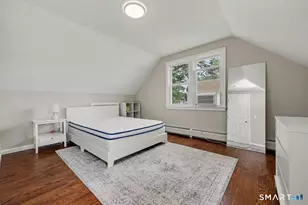 210 Stratfield Pl, Bridgeport, CT 06606 - Photo 26