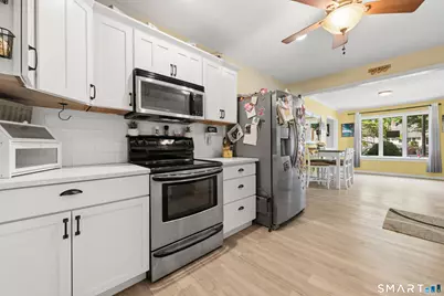 24 Postman Highway, North Haven, CT 06473 - Photo 10