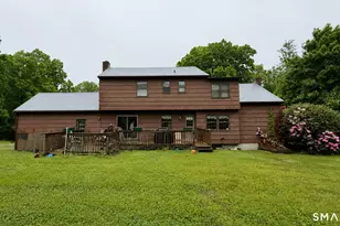 200 Old Coach Ln, Stratford, CT 06614 - Photo 2