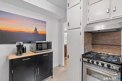 869 Farmington Avenue #205, West Hartford, CT 06119 - Photo 26
