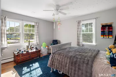 121 Thornwood Road, Stamford, CT 06903 - Photo 26