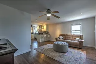 93 Fairview Ave, West Haven, CT 06516 - Photo 10