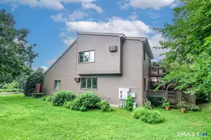 36 Twin Oaks, New Milford, CT 06776 - Photo 2