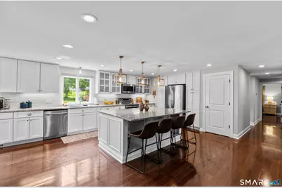 50 Wagner Drive, Hamden, CT 06518 - Photo 8