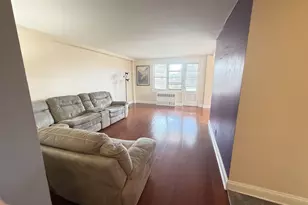 700 Summer St, Stamford, CT 06901 - Photo 2