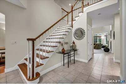 193 Scarborough Lane, Middletown, CT 06457 - Photo 12