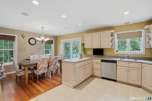 26 S Plains Rd, Southington, CT 06489 - Photo 12