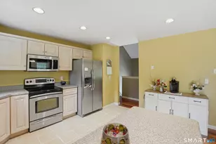 26 S Plains Rd, Southington, CT 06489 - Photo 10