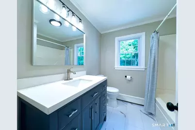 32 Kaynor Drive, Waterbury, CT 06708 - Photo 10