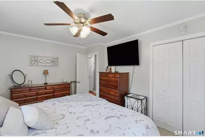 11 Gertrude Lane, West Haven, CT 06516 - Photo 12