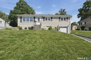 11 Gertrude Ln, West Haven, CT 06516 - Photo 1