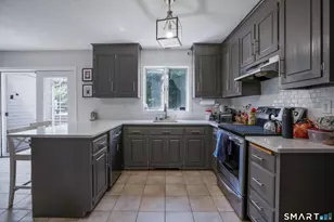 131 Ashley Rd, Bristol, CT 06010 - Photo 8