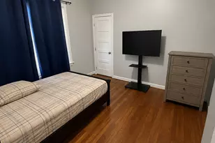 142 Adams St, Hartford, CT 06112 - Photo 10