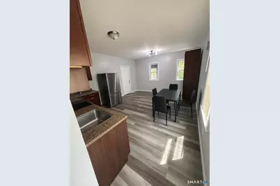 142 Adams Street, Hartford, CT 06112 - Photo 8