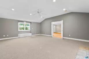 7 Winthrop Dr, Shelton, CT 06484 - Photo 8
