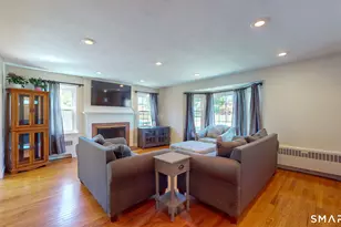 564 Willard Ave, Newington, CT 06111 - Photo 4