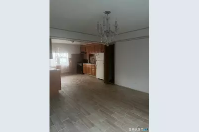 Bld 35 Court D Court #133, Bridgeport, CT 06610 - Photo 18