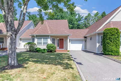 182 Summerfield Gardens #182, Shelton, CT 06484 - Photo 1