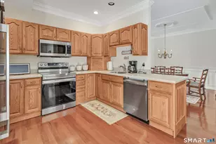 182 Summerfield Gardens, Shelton, CT 06484 - Photo 14